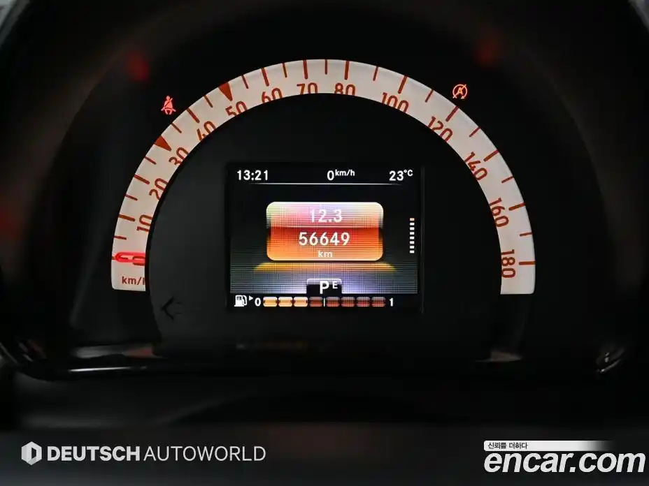 Smart Fortwo 2015 1.0 гидро в Москве № 1200537, фото 8