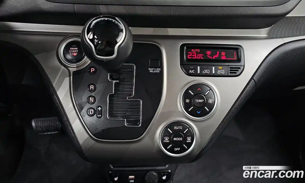 Kia Ray 2022 1.0 Автомат в Москве № 1245012, фото 8