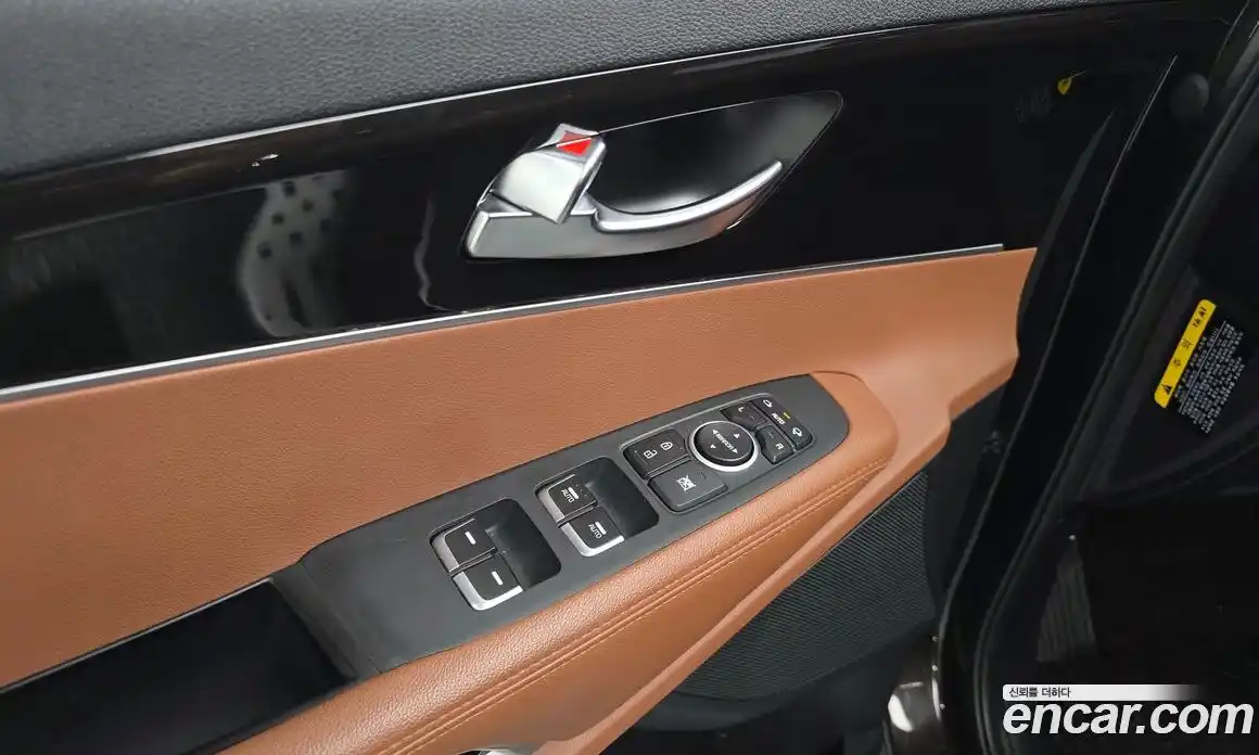 Kia Sorento 2017 2.0 Автомат в Москве № 1245337, фото 14