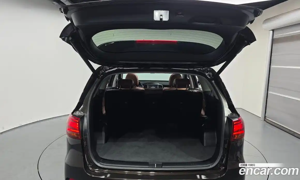 Kia Sorento 2017 2.0 Автомат в Москве № 1245337, фото 20