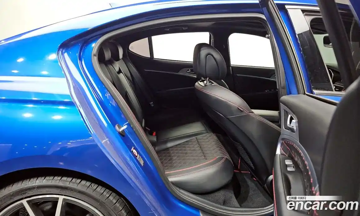 Genesis G70 2018 3.3 Автомат в Москве № 1245408, фото 12