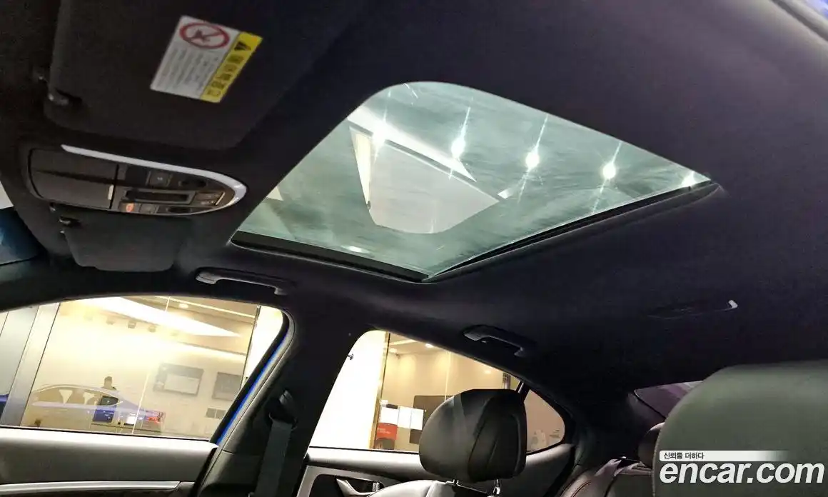 Genesis G70 2018 3.3 Автомат в Москве № 1245408, фото 18