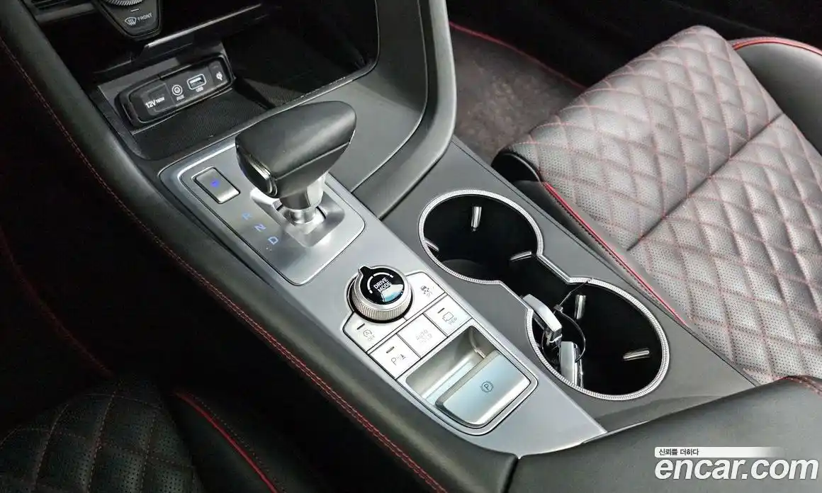 Genesis G70 2018 3.3 Автомат в Москве № 1245408, фото 9