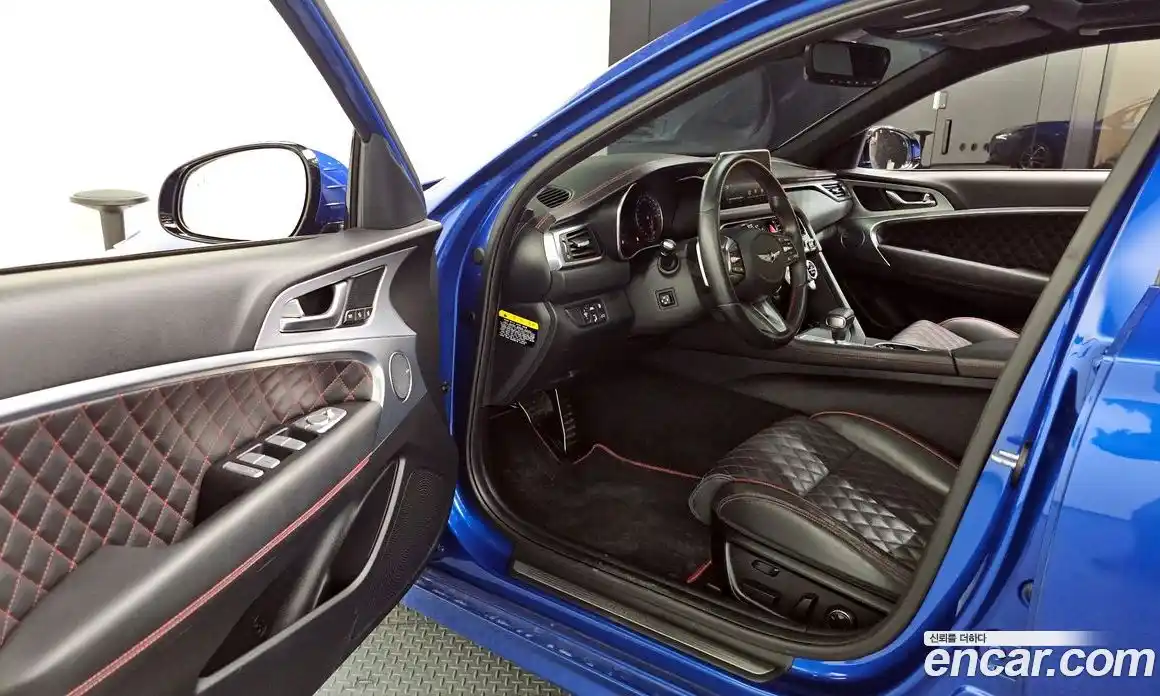 Genesis G70 2018 3.3 Автомат в Москве № 1245408, фото 10