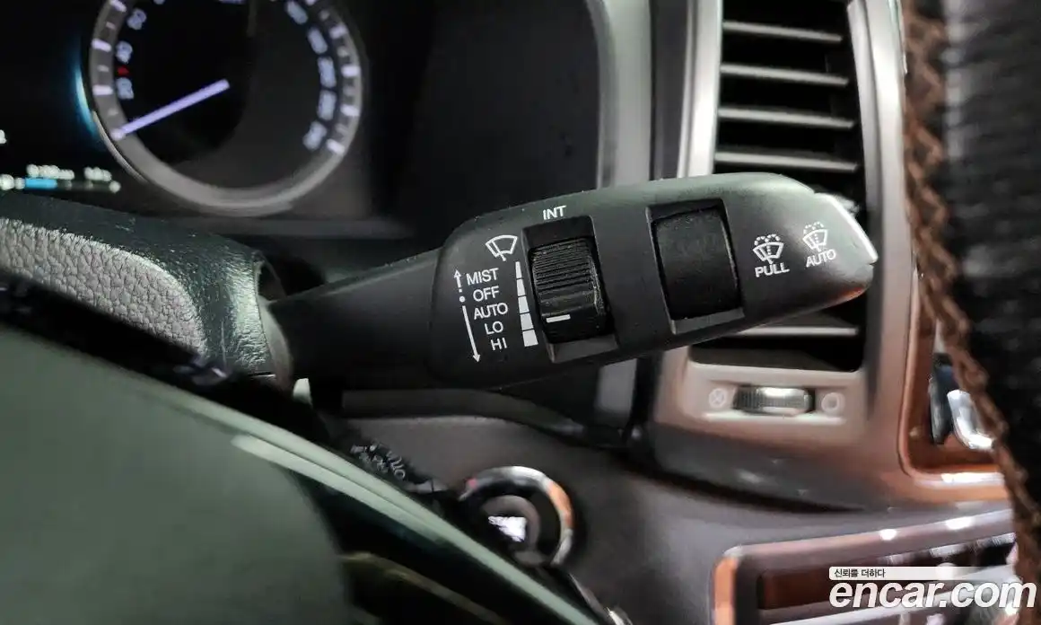 SsangYong Rexton 2021 2.2 Автомат в Москве № 1245696, фото 15