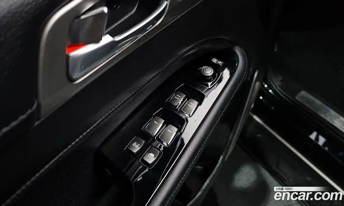 SsangYong Rexton 2019 2.2 Автомат в Москве № 1245835, фото 17