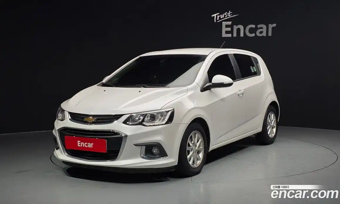 Chevrolet Aveo 2017 1.4 Автомат в Москве № 1246980, фото 1