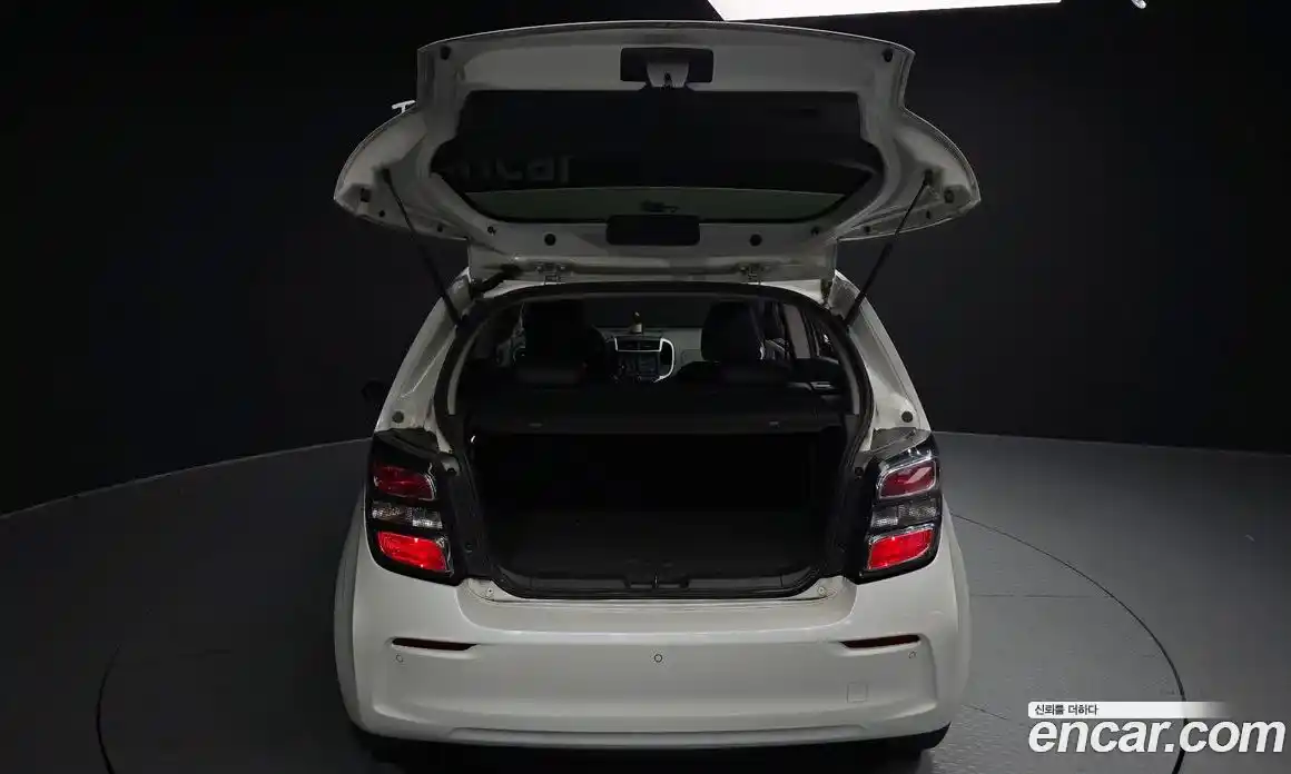 Chevrolet Aveo 2017 1.4 Автомат в Москве № 1246980, фото 20