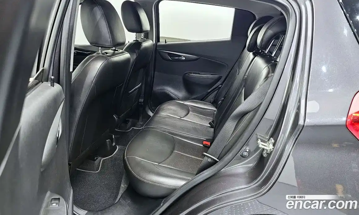 Chevrolet Spark 2016 1.0 гидро в Москве, фото 11