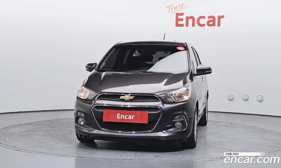 Chevrolet Spark 2016 1.0 гидро в Москве, фото 3
