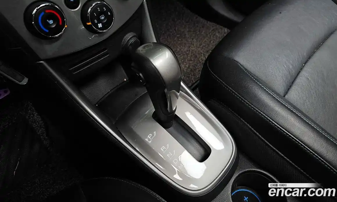 Chevrolet Trax 2016 1.6 гидро в Москве № 1247015, фото 9