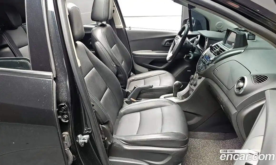 Chevrolet Trax 2016 1.6 гидро в Москве № 1247015, фото 10