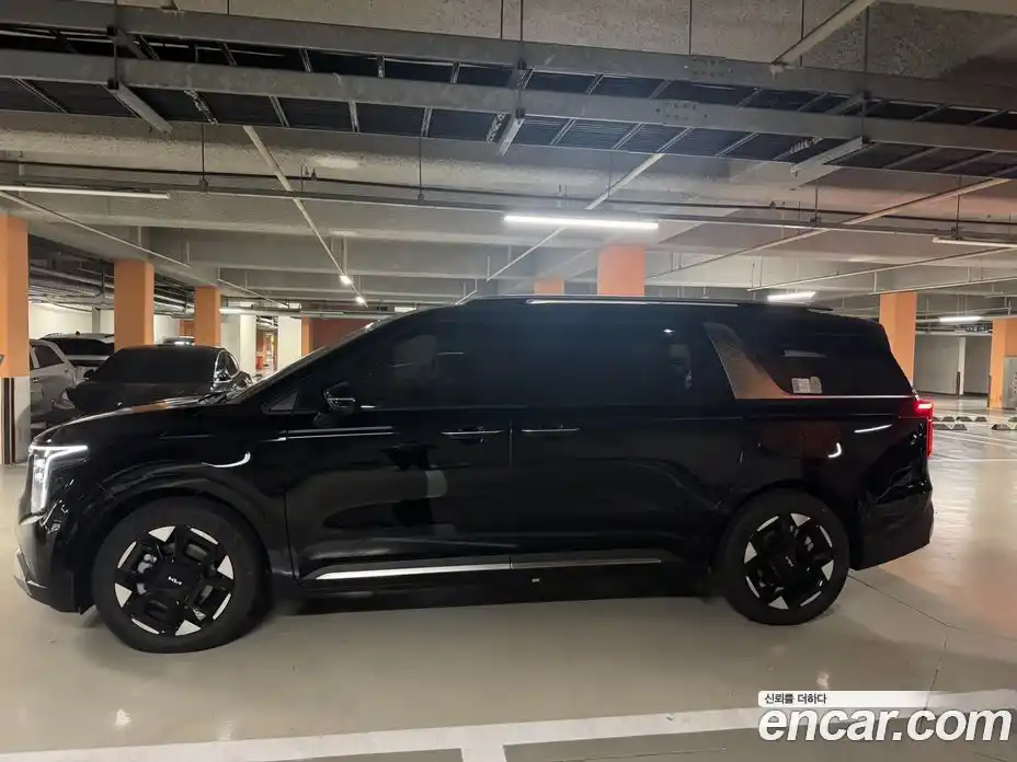 Kia Canival 2025 3.5 гидро в Москве № 1248140, фото 11