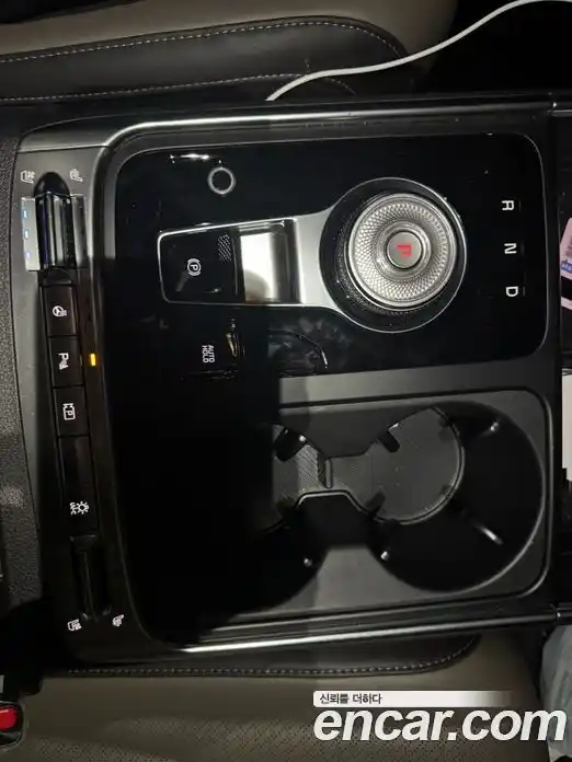Kia Canival 2025 3.5 гидро в Москве № 1248140, фото 9