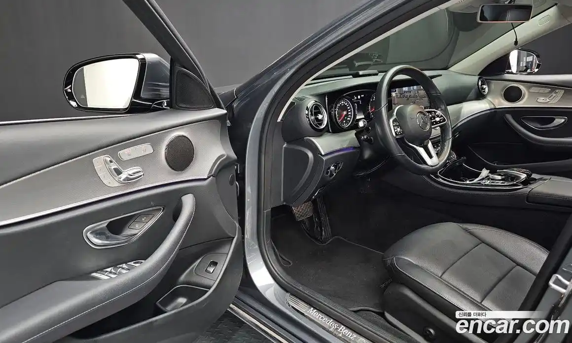 Mercedes-Benz E-Class 2019 2.0 гидро в Москве № 1248965, фото 11
