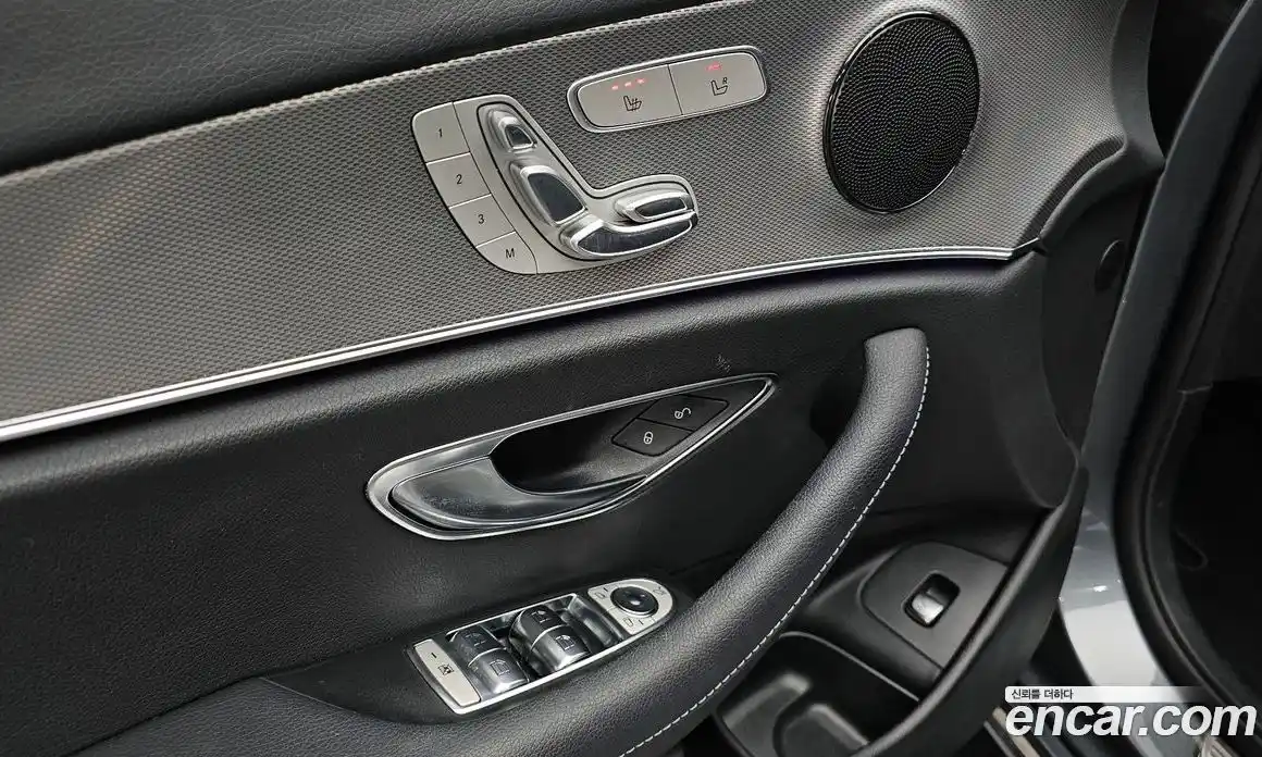 Mercedes-Benz E-Class 2019 2.0 гидро в Москве № 1248965, фото 17