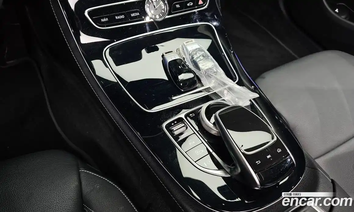 Mercedes-Benz E-Class 2019 2.0 гидро в Москве № 1248965, фото 19