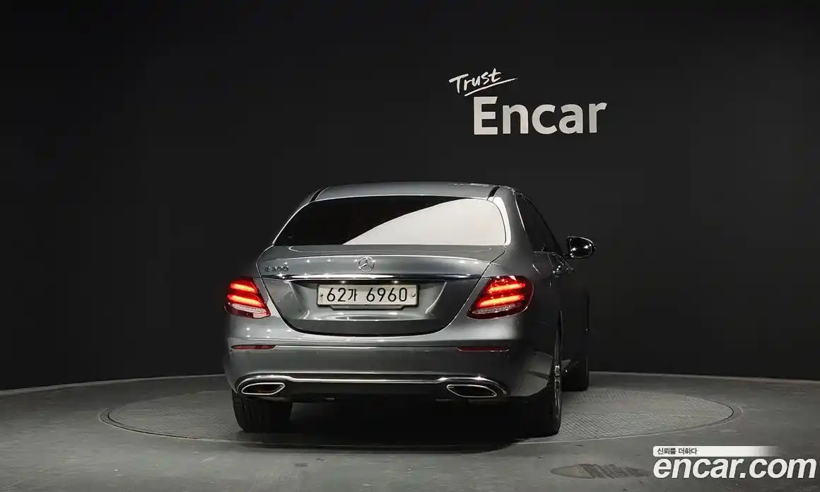 Mercedes-Benz E-Class 2019 2.0 гидро в Москве № 1248965, фото 4