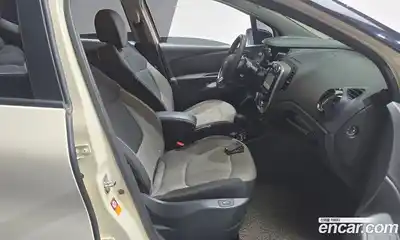 Renault QM3 2014 1.5 гидро в Москве № 1250079, миниатюра 10