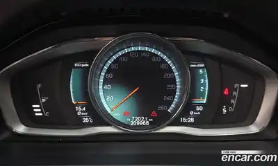 Volvo S60 2016 2.0 гидро в Москве № 1250160, миниатюра 8