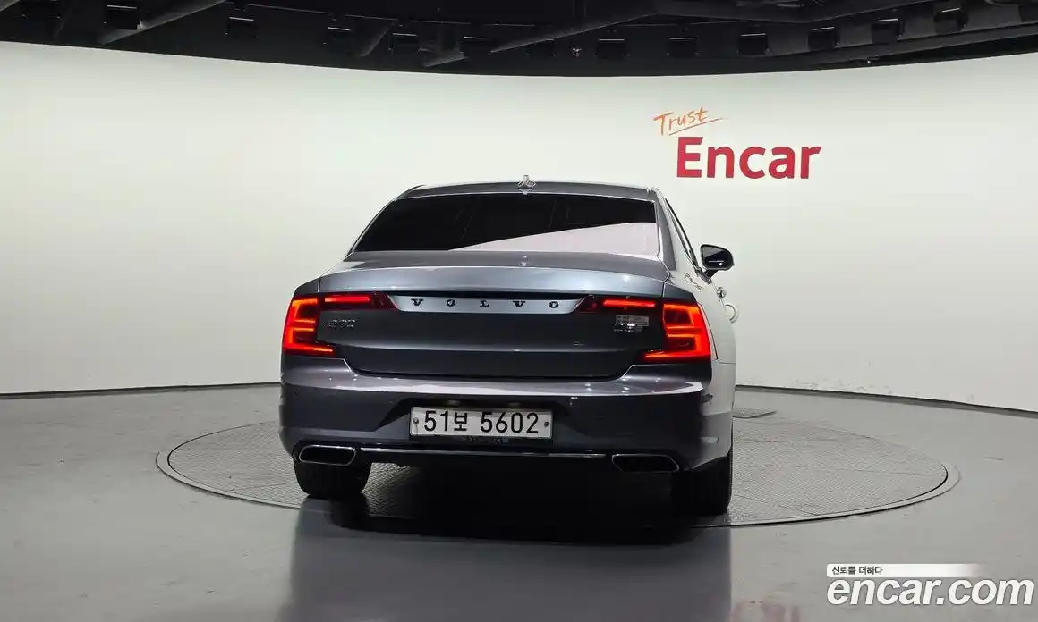 Volvo S90 2017 2.0 гидро в Москве № 1250165, фото 4
