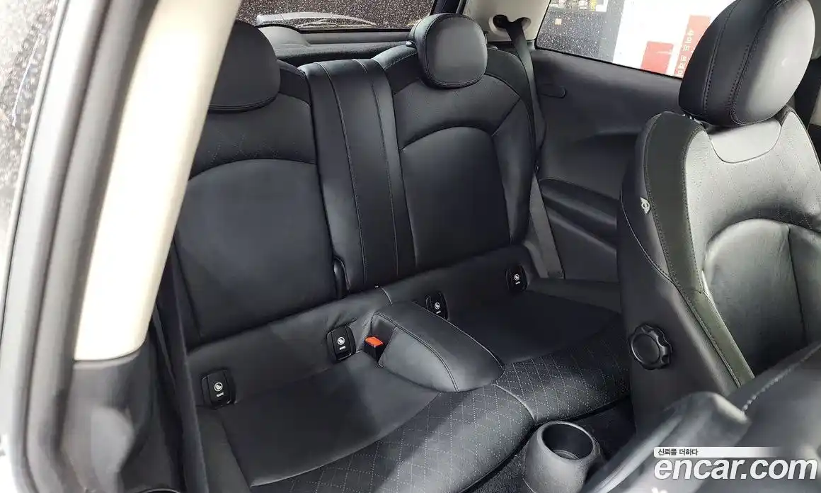 Mini Cooper 2015 2.0 гидро в Москве № 1250869, фото 11