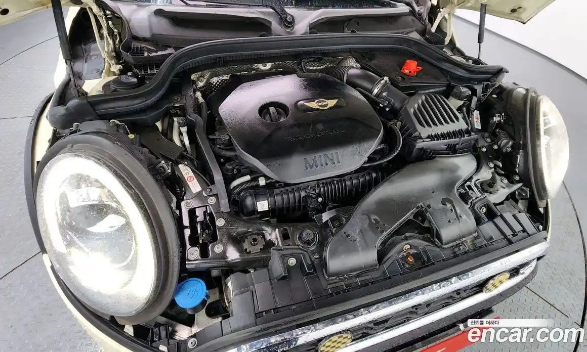 Mini Cooper 2015 2.0 гидро в Москве № 1250869, фото 6