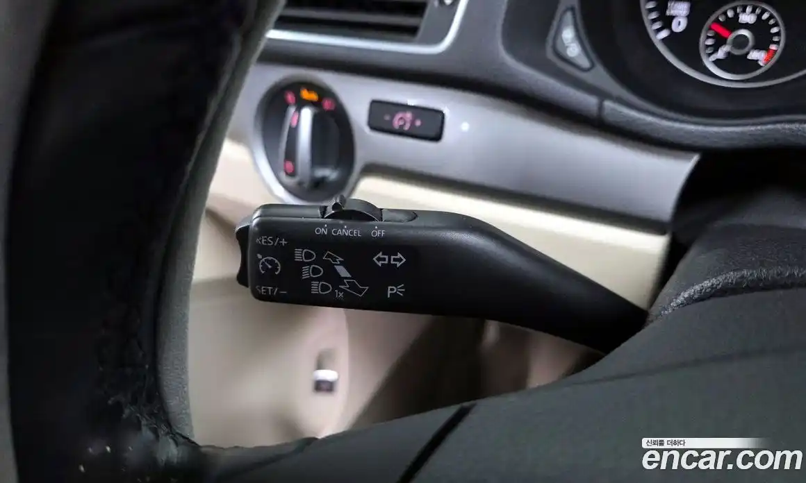 Volkswagen Passat 2014 1.8 гидро в Москве № 1251185, фото 19
