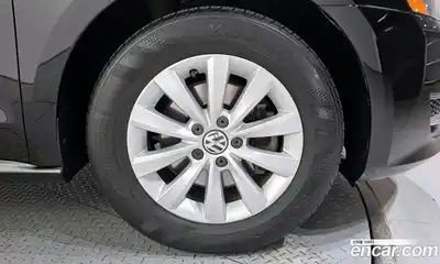 Volkswagen Passat 2014 1.8 гидро в Москве № 1251185, миниатюра 5