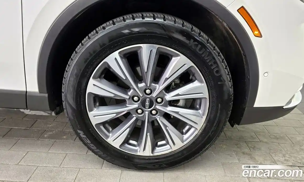 Lincoln Corsair 2021 2.0 гидро в Москве № 1253072, фото 5