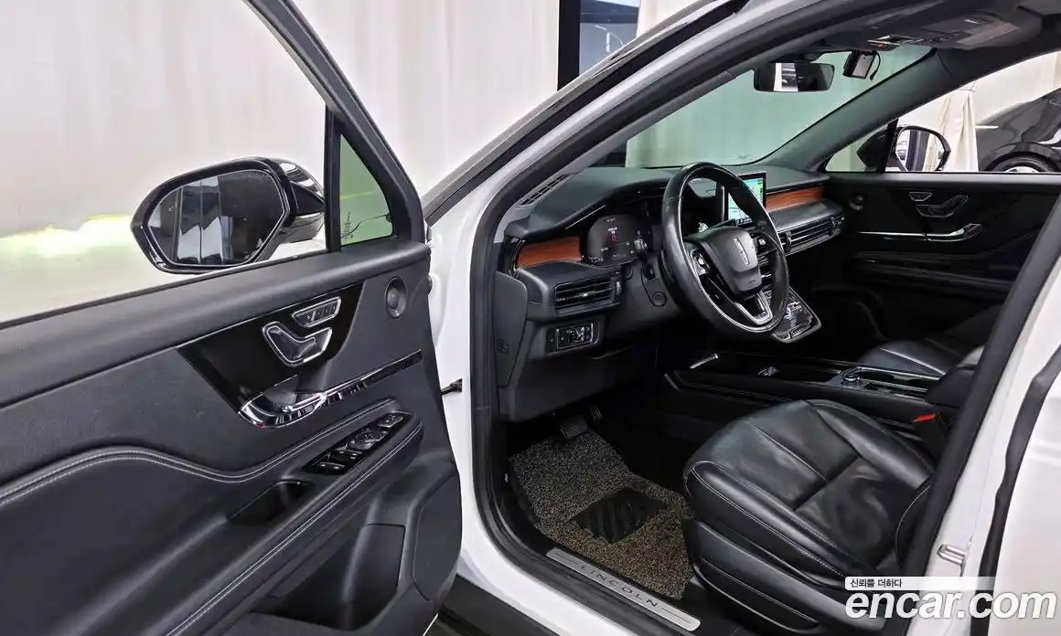 Lincoln Corsair 2021 2.0 гидро в Москве № 1253072, фото 10