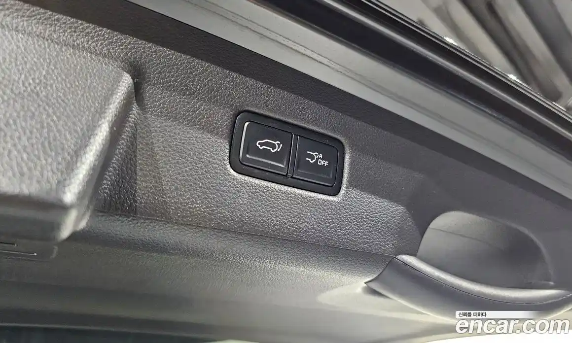 Kia Canival 2023 2.2 Автомат в Москве № 1278187, фото 20