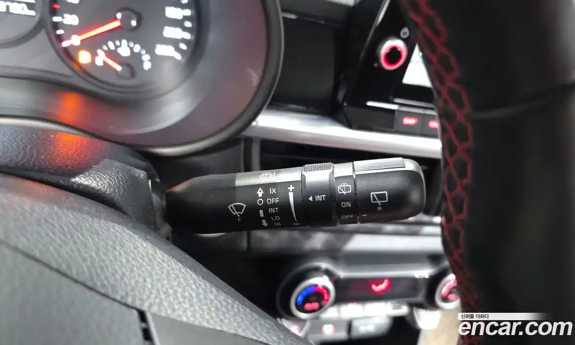 Kia Morning 2022 1.0 Автомат в Москве № 1278224, фото 17