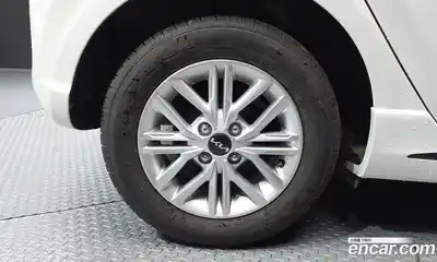 Kia Morning 2022 1.0 Автомат в Москве № 1278224, миниатюра 5