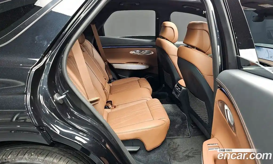 Genesis GV70 2025 2.5 гидро в Москве № 1278228, фото 11