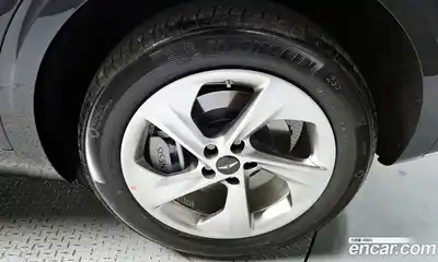 Genesis GV70 2025 2.5 гидро в Москве № 1278228, миниатюра 4