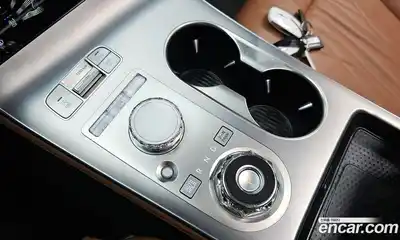 Genesis GV70 2025 2.5 гидро в Москве № 1278228, миниатюра 8