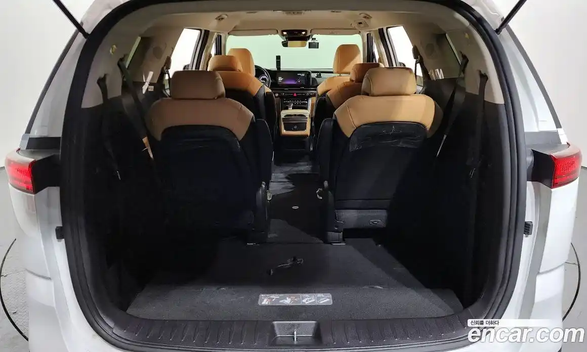 Kia Canival 2022 2.2 Автомат в Москве № 1278256, фото 20