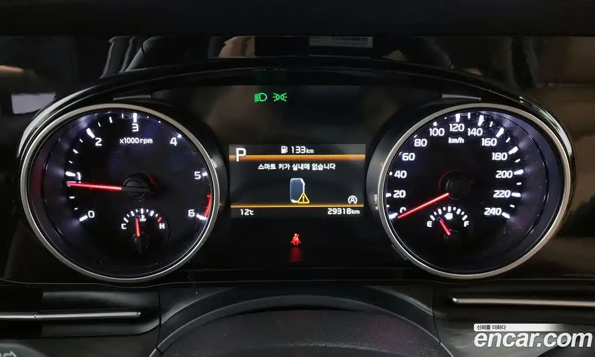 Kia Canival 2022 2.2 Автомат в Москве № 1278256, фото 8