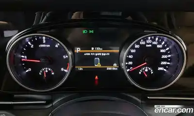 Kia Canival 2022 2.2 Автомат в Москве № 1278256, миниатюра 8