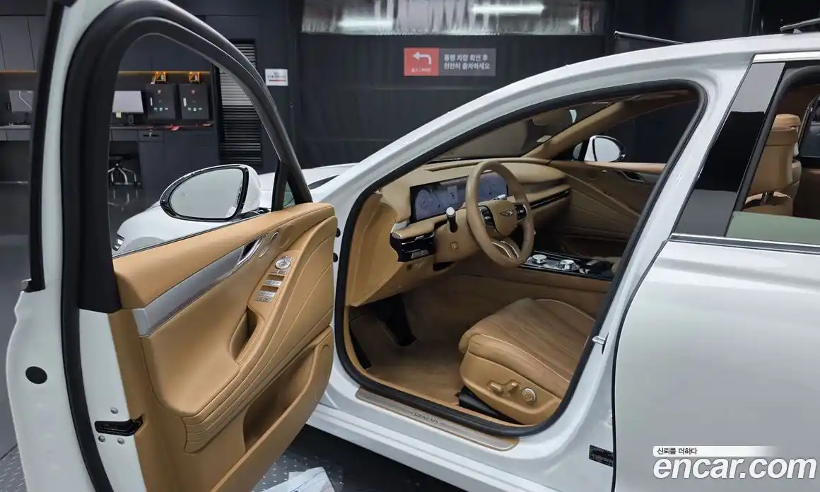 Genesis G80 2024 2.5 Автомат в Москве № 1278261, фото 10