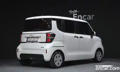 Kia Ray 2023 1.0 Автомат в Москве № 1278287, миниатюра 2