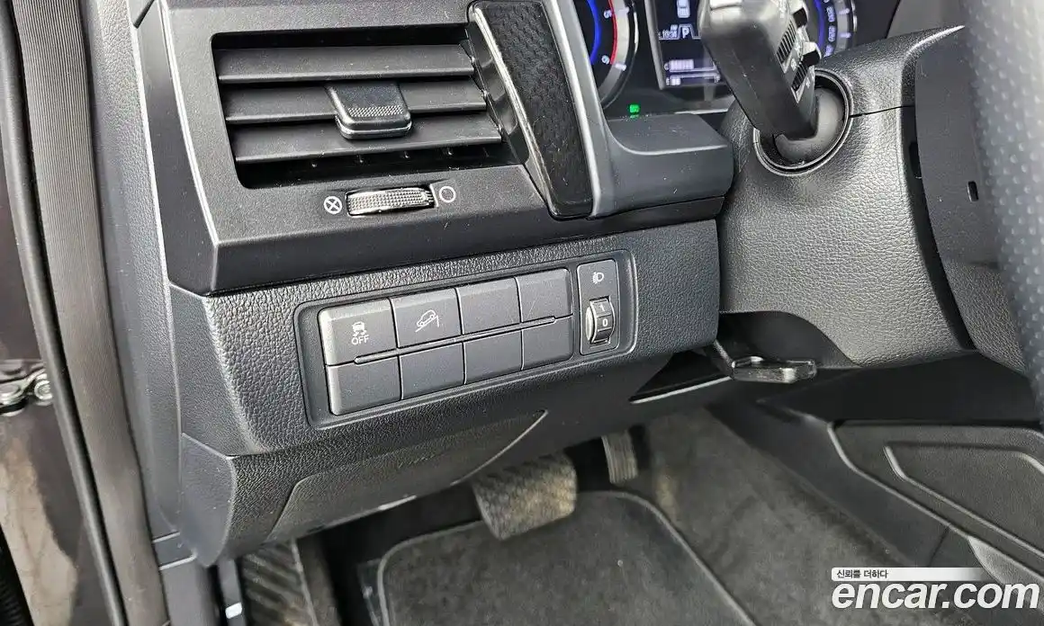 SsangYong Rexton 2021 2.2 Автомат в Москве № 1278426, фото 16