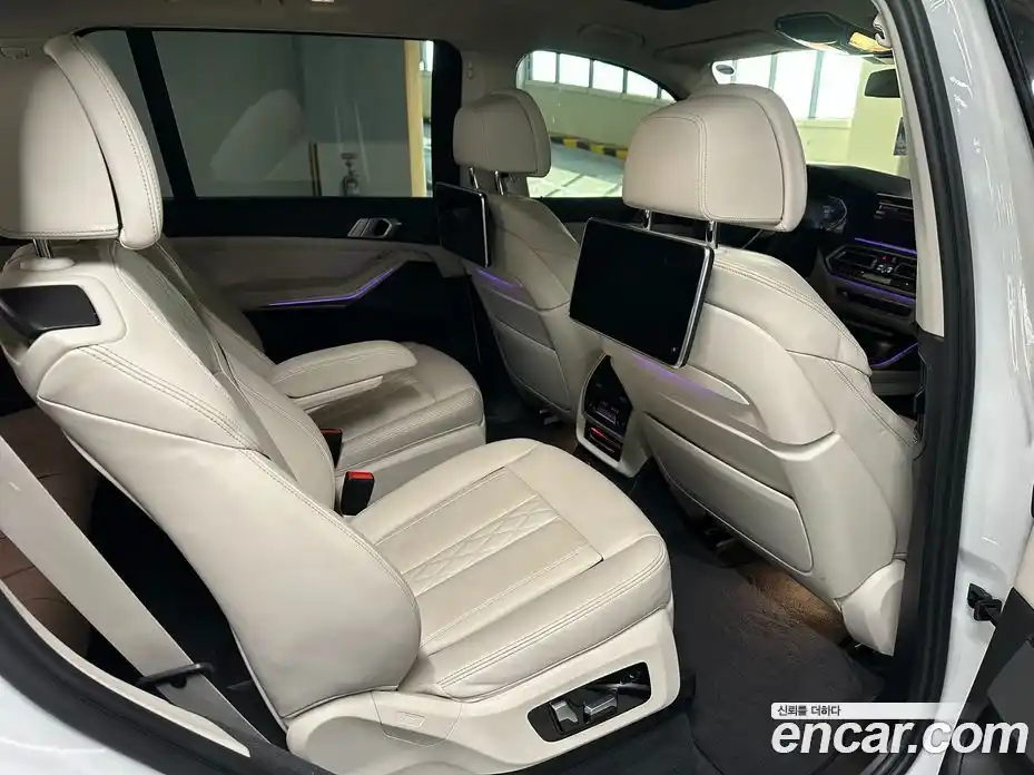 BMW X7 2021 3.0 гидро в Москве № 1279178, фото 16