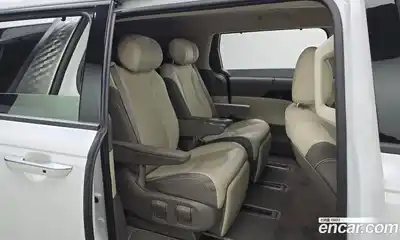 Kia Canival 2024 2.2 Автомат в Москве № 1279342, миниатюра 12