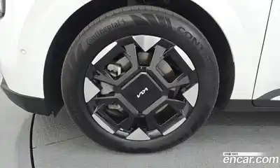 Kia Canival 2024 2.2 Автомат в Москве № 1279342, миниатюра 5