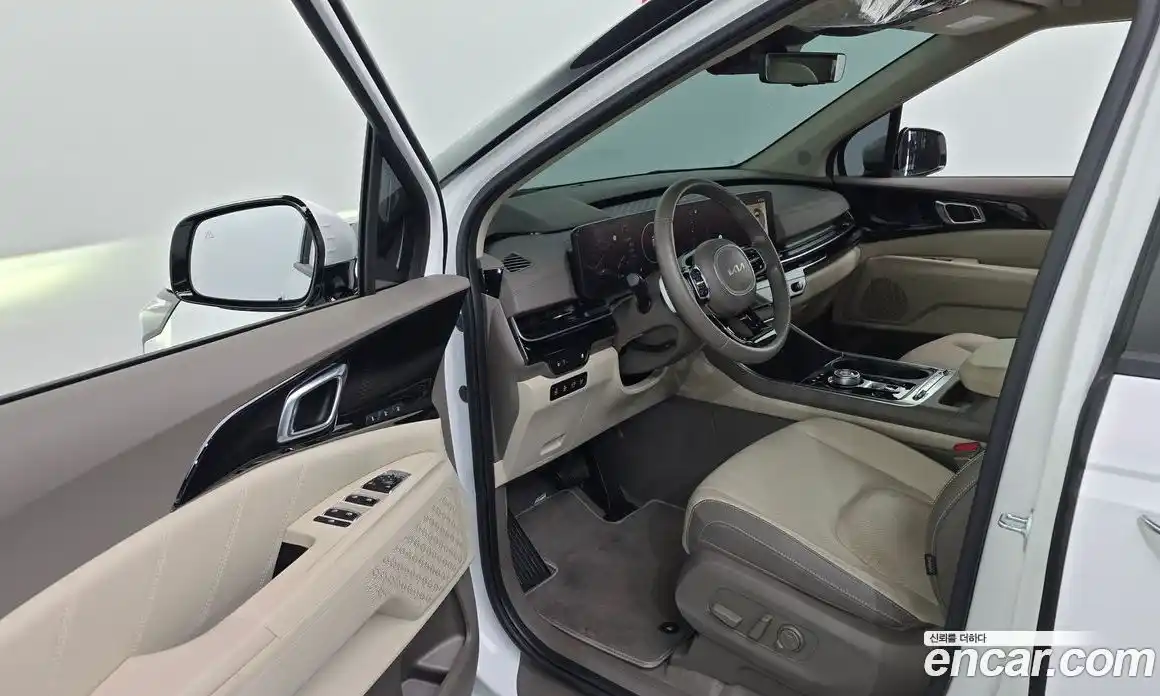 Kia Canival 2024 2.2 Автомат в Москве № 1279342, фото 10