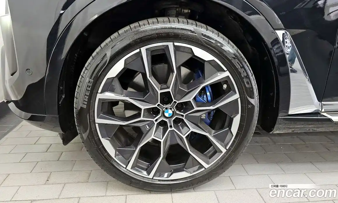 BMW X7 2024 3.0 гидро в Москве № 1280424, фото 5