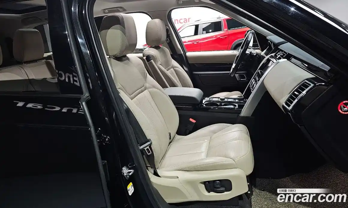Land Rover Discovery 2018 2.0 гидро в Москве № 1280887, фото 10