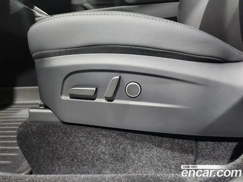 Tesla Model Y 2025 гидро в Москве № 1281334, фото 14